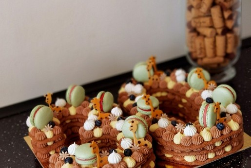 30-as Szám Tortája – Csokoládé & Maracuja, Zsiráf Hangulattal